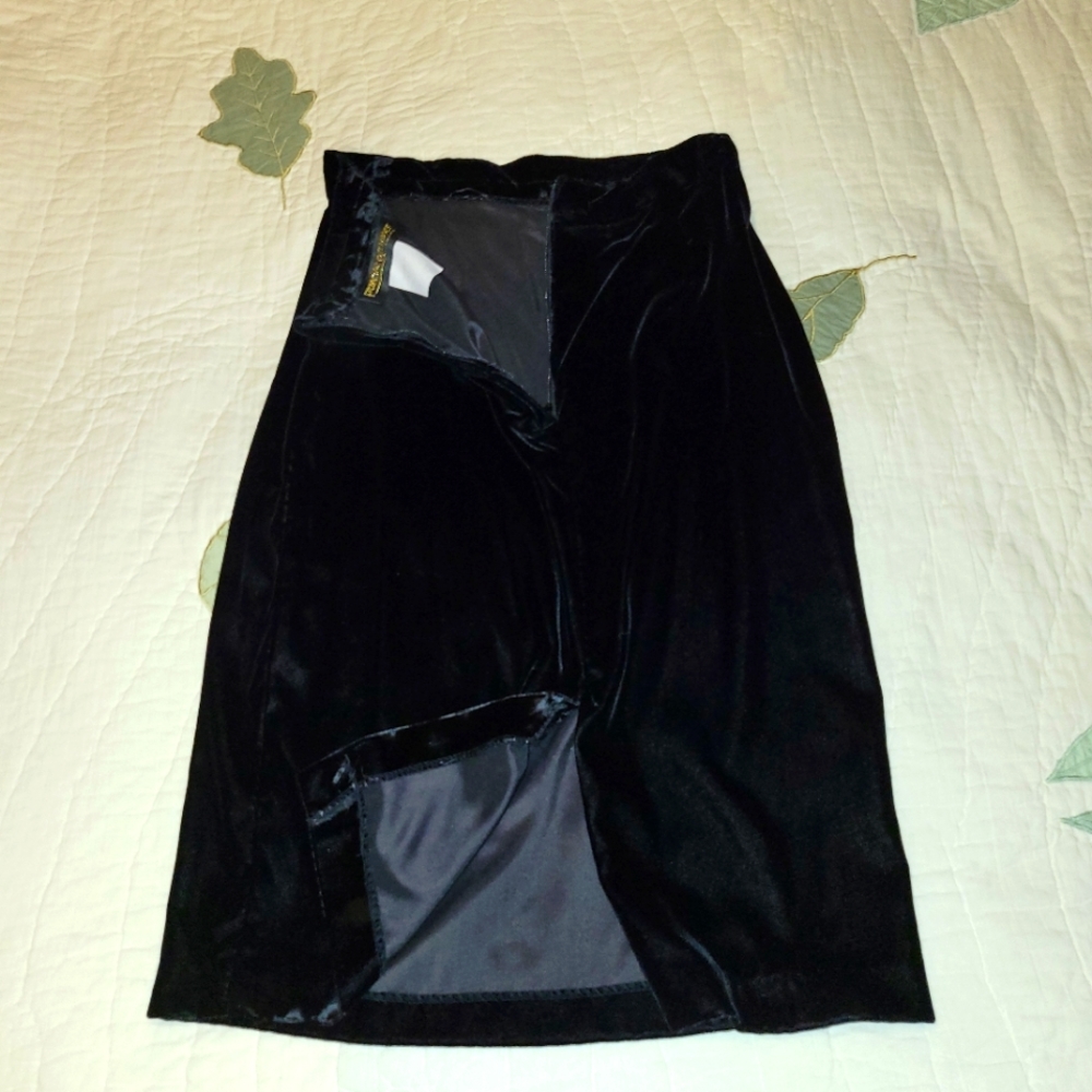 Black Velvet skirt. Francine Browner.